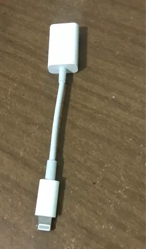 Cabo de entrada USB para IPhone