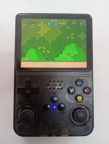 Vendo game portátil R36S (clone)