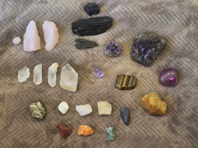 Conjunto de pedras naturais