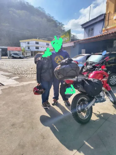 Linda moto , toda reformada!!