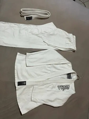 Kimono venum competidor A1
