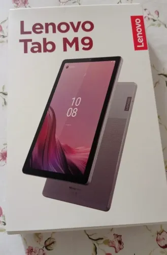 Tablet Lenovo M9, 64 GB,  Wi-Fi, a câmera 8 MP, Android 12 e processador Octa Core 4GB 