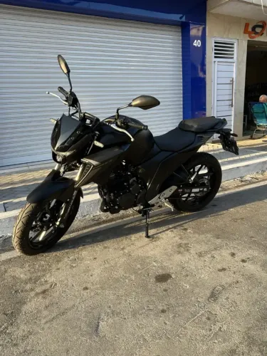 FAZER 250 2025(Em perfeito estado)