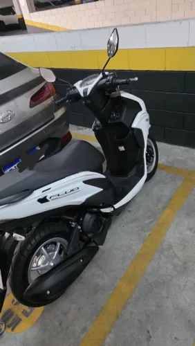 Yamaha Fluo 125 Connected (híbrido) 2026