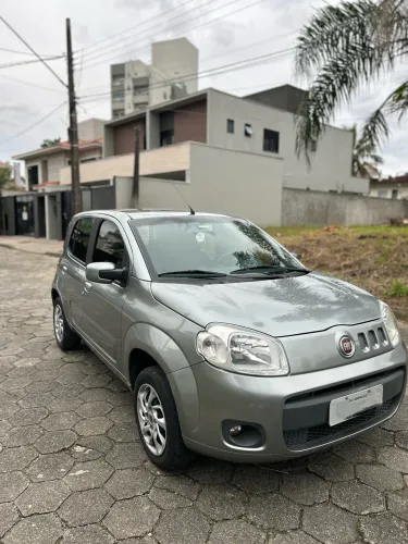 Fiat Uno Vivace/rua 1.0 EVO Fire Flex 8V 5P 2011