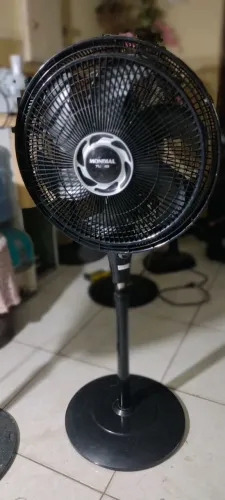Ventilador Mondial de coluna 40cm