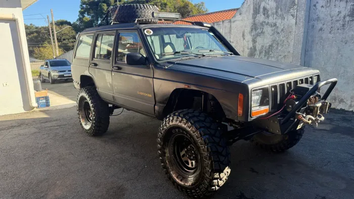 Jeep Cherokee Sport 4.0 Mec./aut. 1998