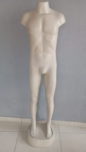 Manequim masculino