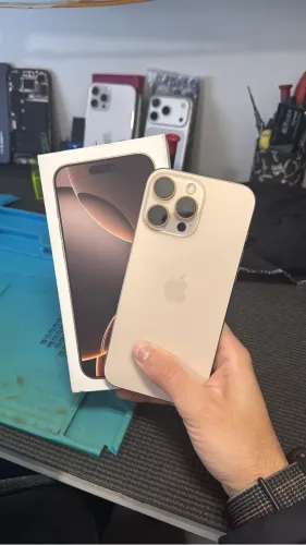 iPhone 16 pro max