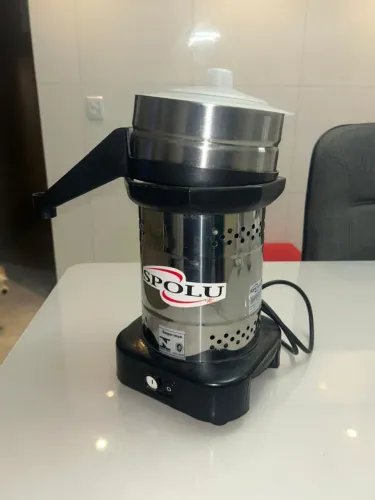 Espremedor de suco profissional