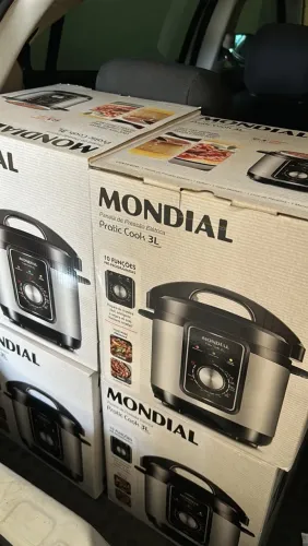 Panela de Pressão Elétrica 3L