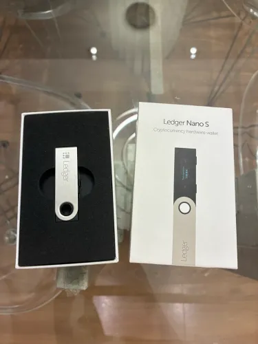 Carteira de Criptomoedas Ledger Nano S 