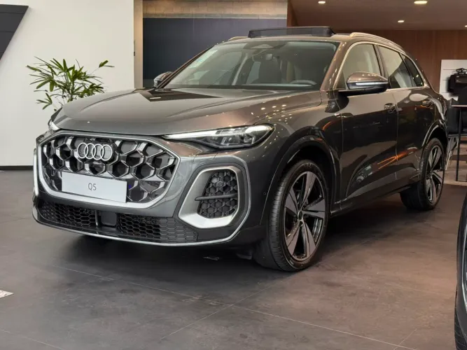 Audi Q5 S-line 2.0 TFSI Quattro S-tronic 2026
