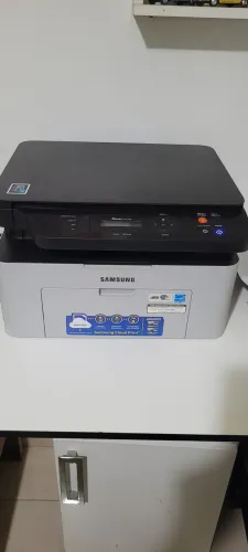 Impressora Samsung Laser Xpress SL-M2070 nova