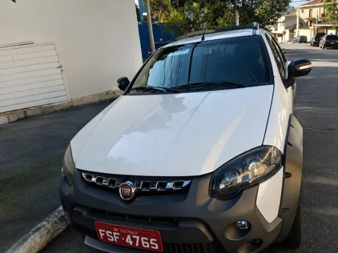 Fiat Palio Weekend Adventure Locker 1.8 Flex 2015
