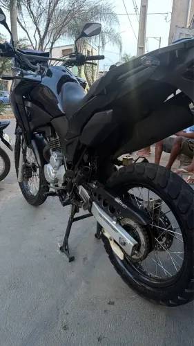 Vendo xre 300 2019