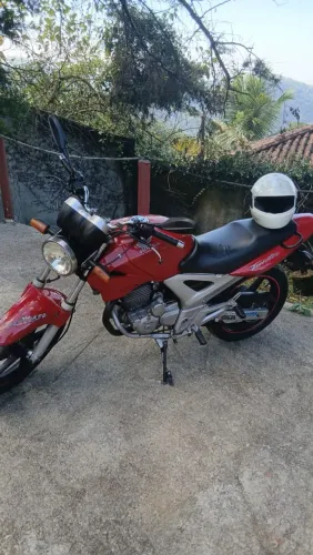 Twister 250 2004 muito bem conservada