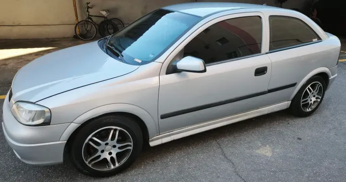 Chevrolet Astra 2.0/ CD/ GLS 2.0 MPFI 16V 3P 1999