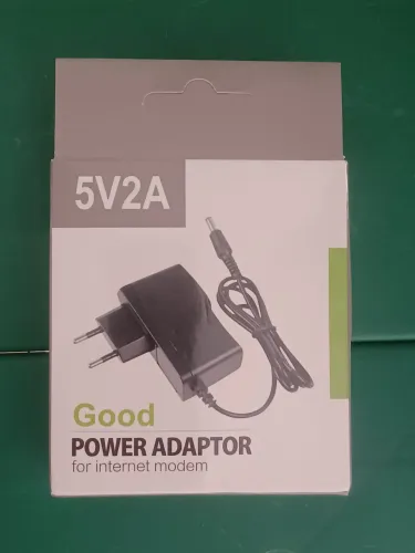 Carregador 5v 2a p4 bivolt compatível Tv Box.