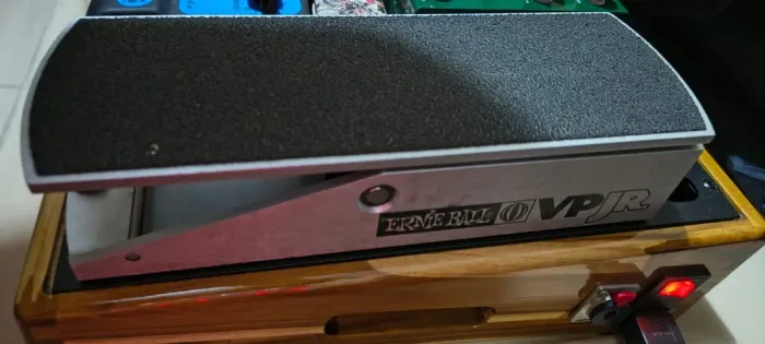 Ernie Ball VP JR