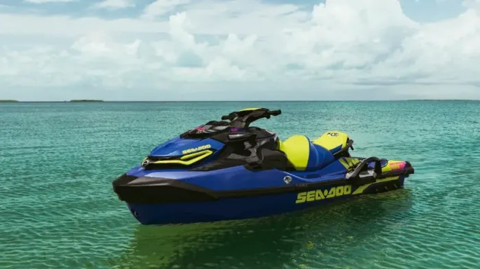 Sea-Doo Wake Pro 230 (2020) com carretinha 