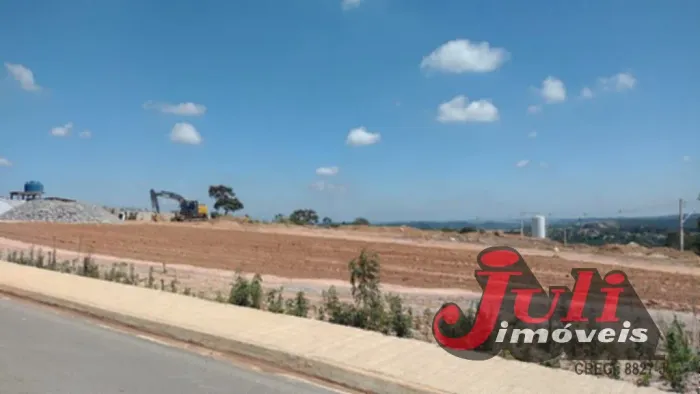 TERRENO PLANO 1.000 M2
