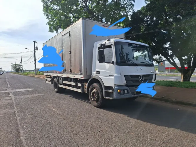 Mbenz atego 1719 toco baú 