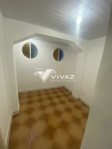 Apartamento Térreo com 02 Quartos em Piedade