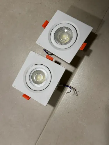 Vendo vários itens de iluminação por 160
