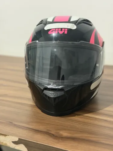 Capacete Givi