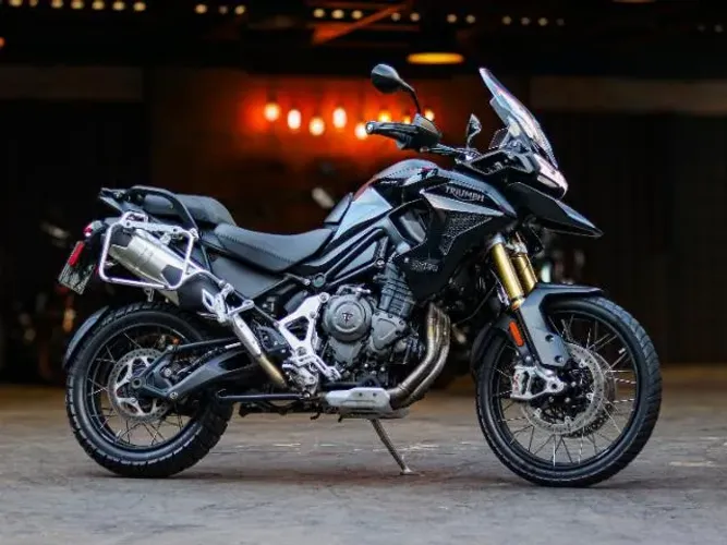 TRIUMPH TIGER 1200 RALLY BLACK Edition 1100 cc 