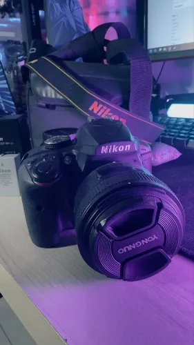 Câmera Nikon D3400 DSLR + 2 Lentes - Muito Nova