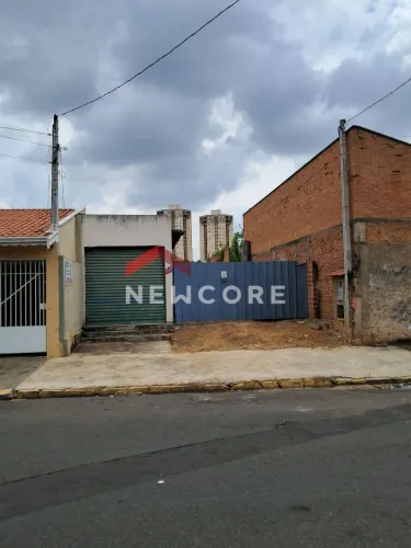 Galpão em Rua Dona Ilídia Bacchi - Paulicéia - Piracicaba/SP