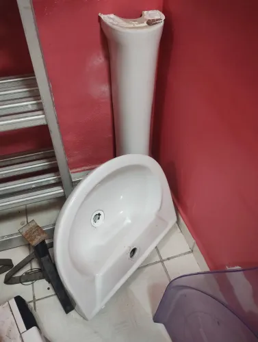 vendo pia para banheiro