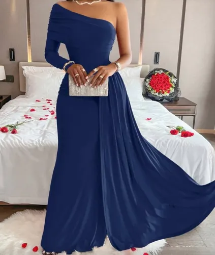 Vende-se vestido