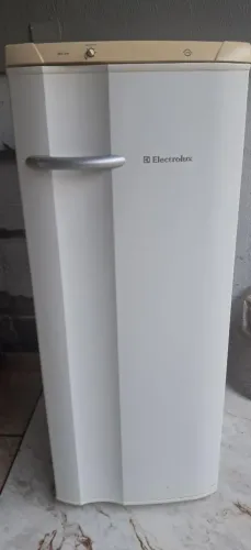 Geladeira Electrolux- Faço Entrega 