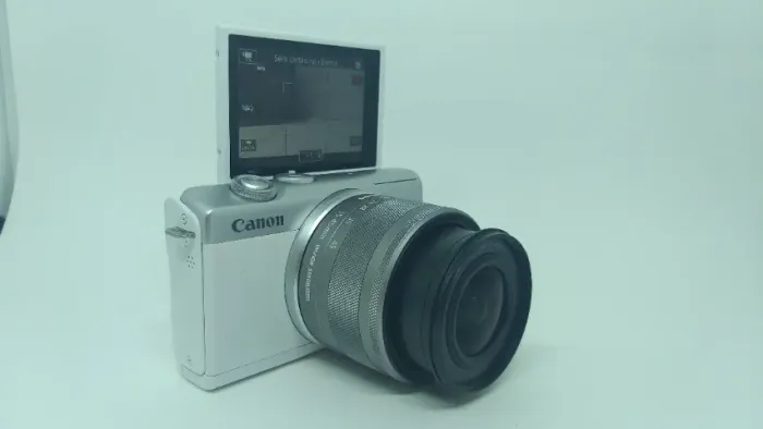 Canon M200 + Lente 50mm + Adaptador EF