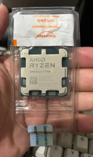 Processador Ryzen 7 7700 EOM - USADO POR 05 MESES
