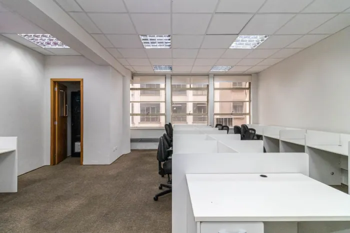 Sala comercial na Rua Sete de Abril, 252 - Cj.31 100 m²