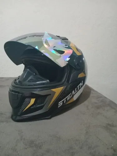 Capacete pro tork stealth semi novo