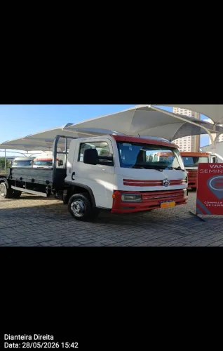 Volkswagen 11.180 Delivery 2p (diesel)(E5) 2020/2021 Vamos Seminovos Jacu Pêssego