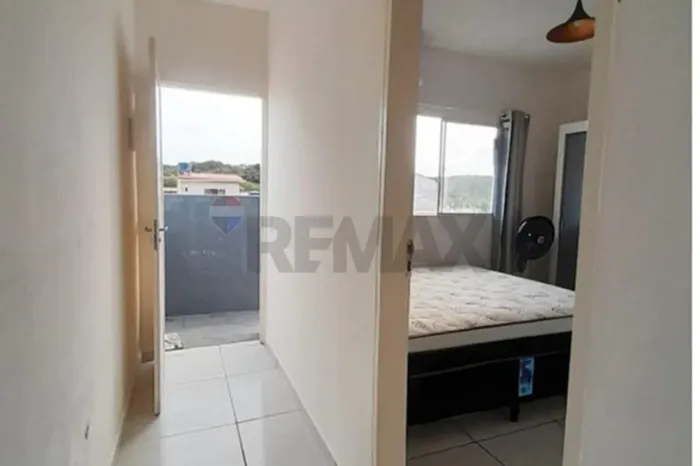 Apartamento com suíte semi mobiliada em Ponta Negra