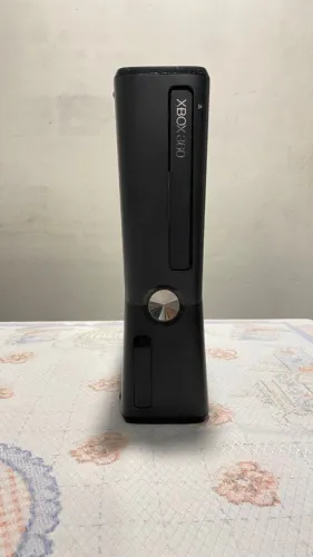 XBOX 360 Barato, desbloqueado com mais de 70 jogos, + 1 controle + fonte + cabo HDMI