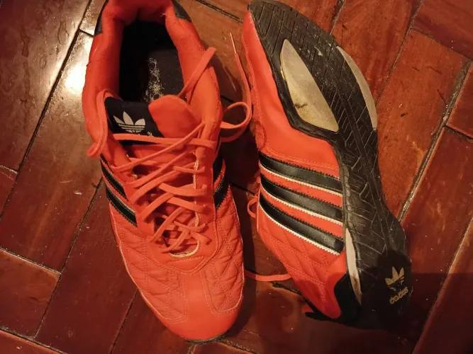Tenis Adidas 39
