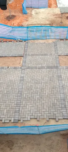 Instalação de pisos intertravados paver