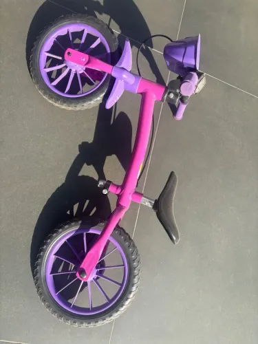 Bicicleta de Equilíbrio Infantil