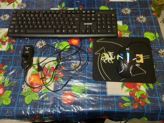 Kit Teclado Mouse e Mousepad Office com Fio USB