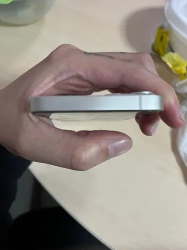 iPhone 13, 128GB