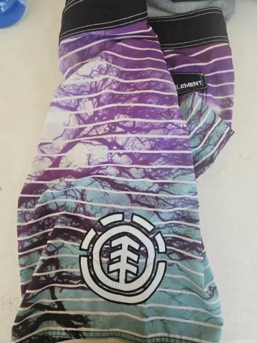 Bermuda Element surfboards tam.42 vintage skate street billabong quiksilver volcom