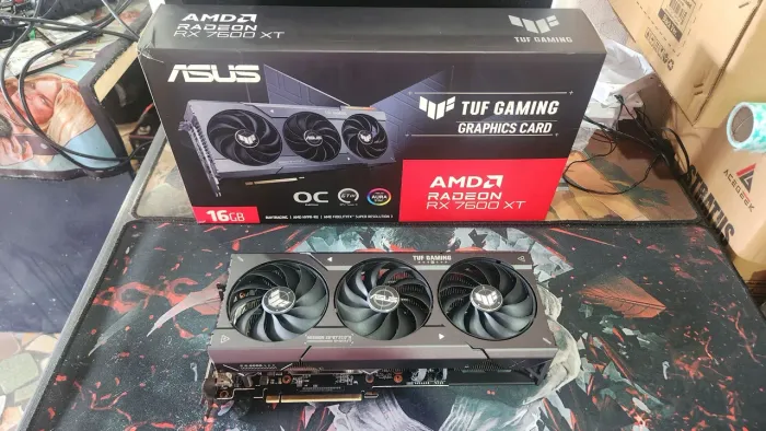 Placa De Vídeo Asus TUF Gaming RX 7600 XT OC Edition, 16GB, GDDR6, FSR, Ray Tracing
